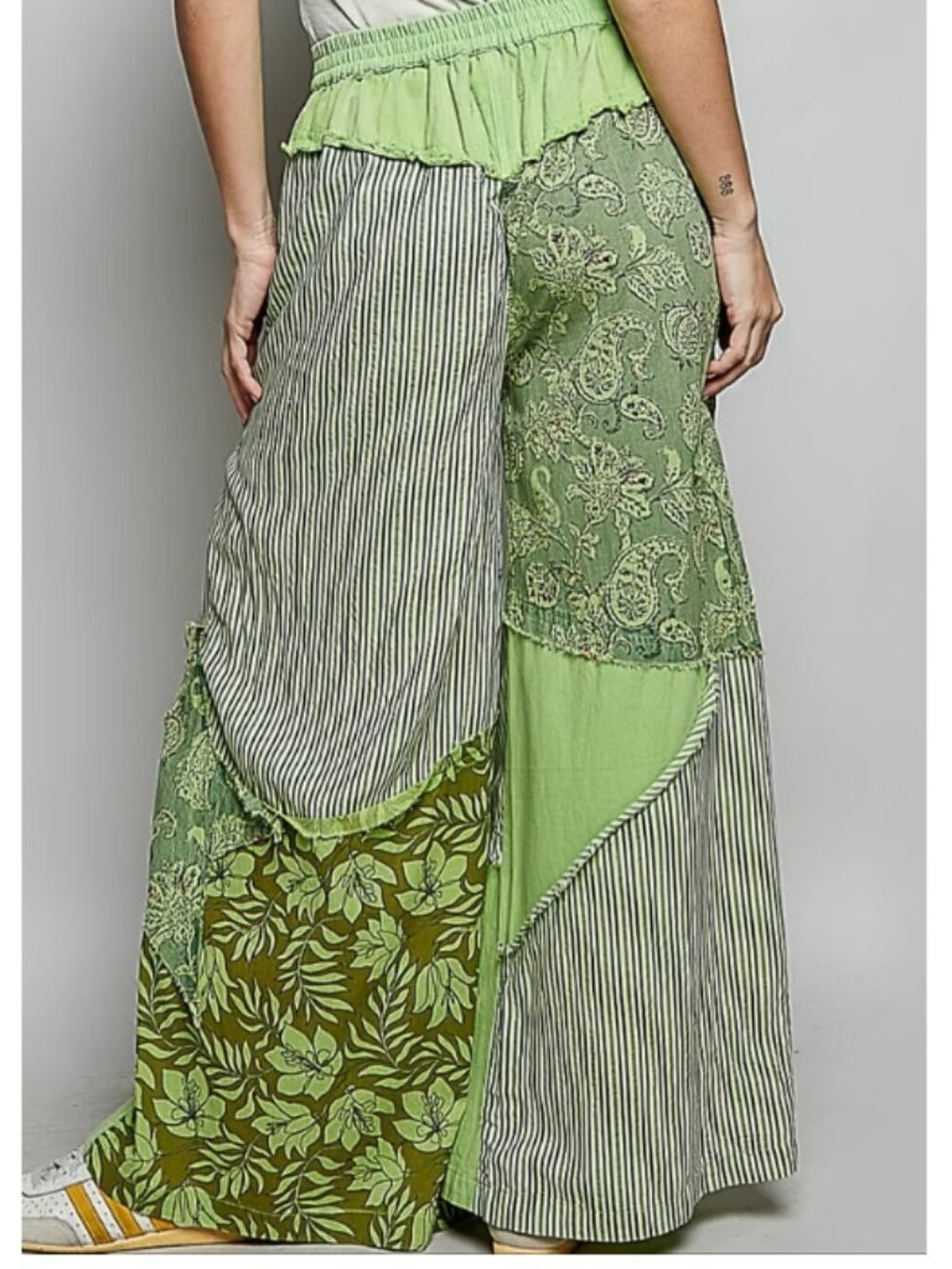 POL Patchwork Star Pants Small Green Tan Boho Cotton Wide Leg Cottagecore NWT
